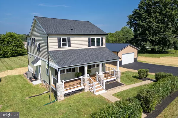 1131 N MANOR RD, Honey Brook, PA 19344