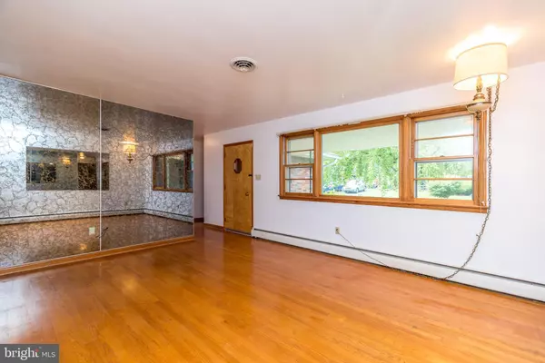 Hellertown, PA 18055,319 SPRUCE ST