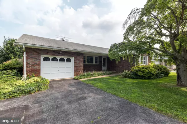 Hellertown, PA 18055,319 SPRUCE ST