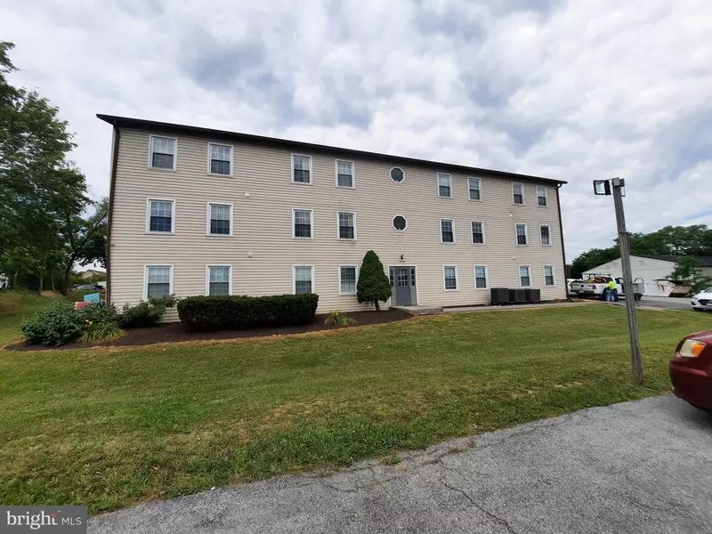 1416 N SHENANDOAH AVE, Front Royal, VA 22630