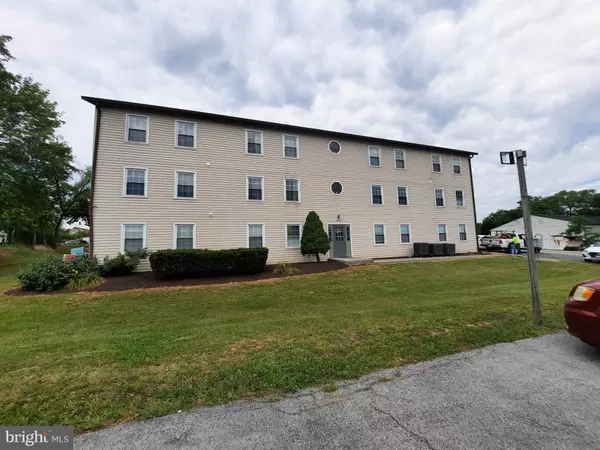 1416 N SHENANDOAH AVE, Front Royal, VA 22630