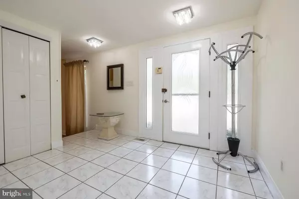 Voorhees, NJ 08043,39 CHIPPENHAM DR
