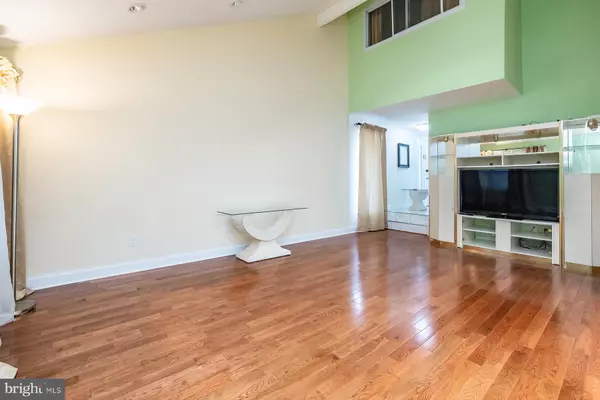 Voorhees, NJ 08043,39 CHIPPENHAM DR