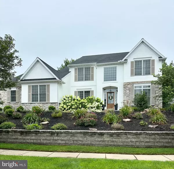 1116 DUESENBERG DR, Hummelstown, PA 17036