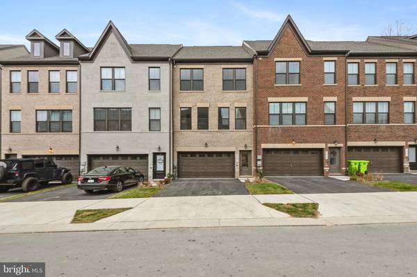 3531 STELLA BLUE DR, Hyattsville, MD 20782