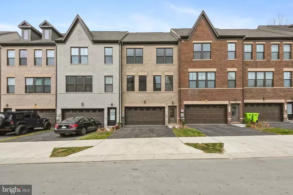 3531 STELLA BLUE DR, Hyattsville, MD 20782