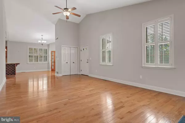 Mechanicsburg, PA 17050,1001 SAINT ANDREWS CT