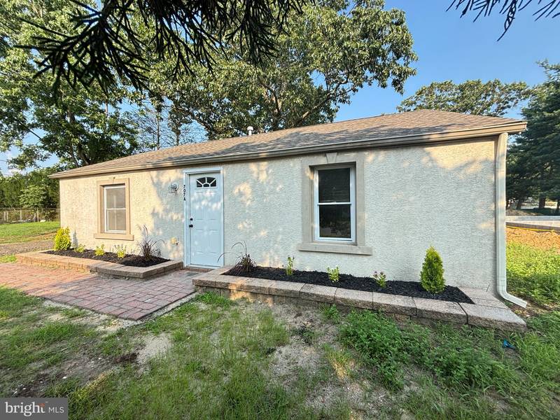 707 HOWARD AVE #UNIT A & UNIT B, Wenonah, NJ 08090