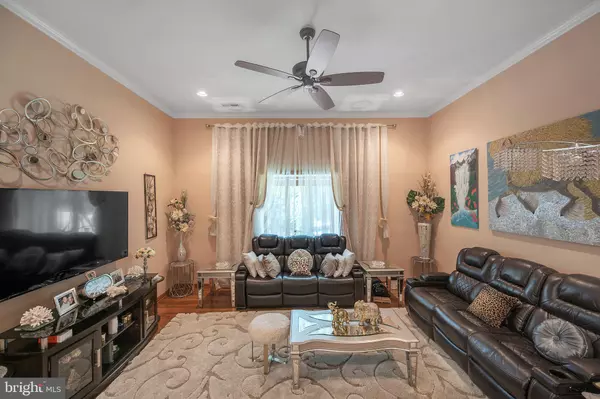Feasterville Trevose, PA 19053,604 VALLEY STREAM CIR