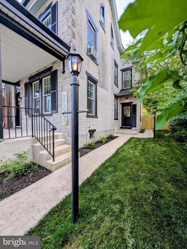 Perkasie, PA 18944,116 S 5TH ST