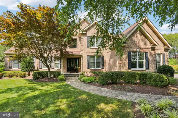 Yardley, PA 19067,1720 JOCKEYS WAY