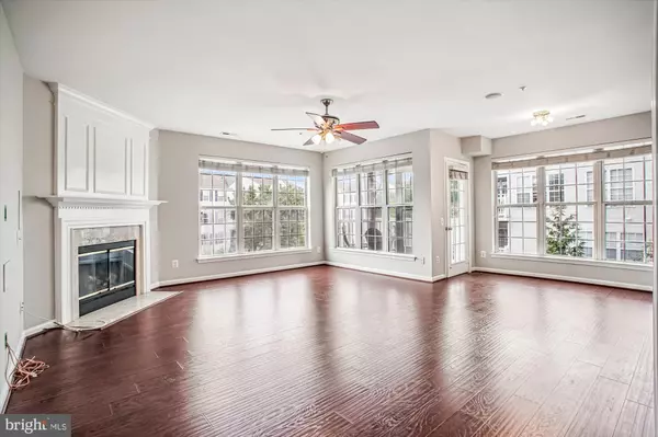 Sterling, VA 20166,45495 CABOOSE TER #302