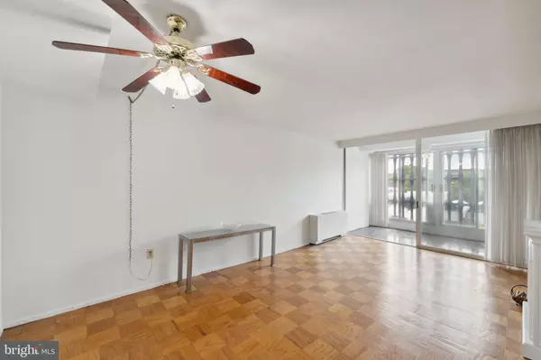 Washington, DC 20024,1301 DELAWARE AVE SW #N403