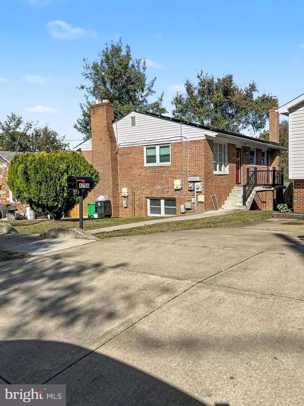 Capitol Heights, MD 20743,4706 DEANWOOD DR #LOWER LEVEL