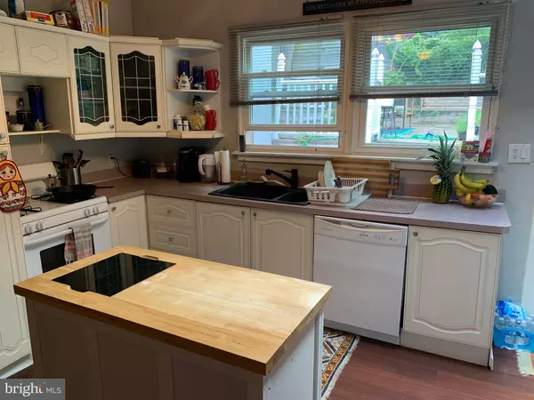 Philadelphia, PA 19129,3521 SUNNYSIDE AVE