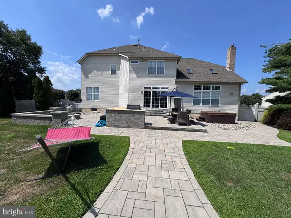 Sewell, NJ 08080,3 DOROTHY DR