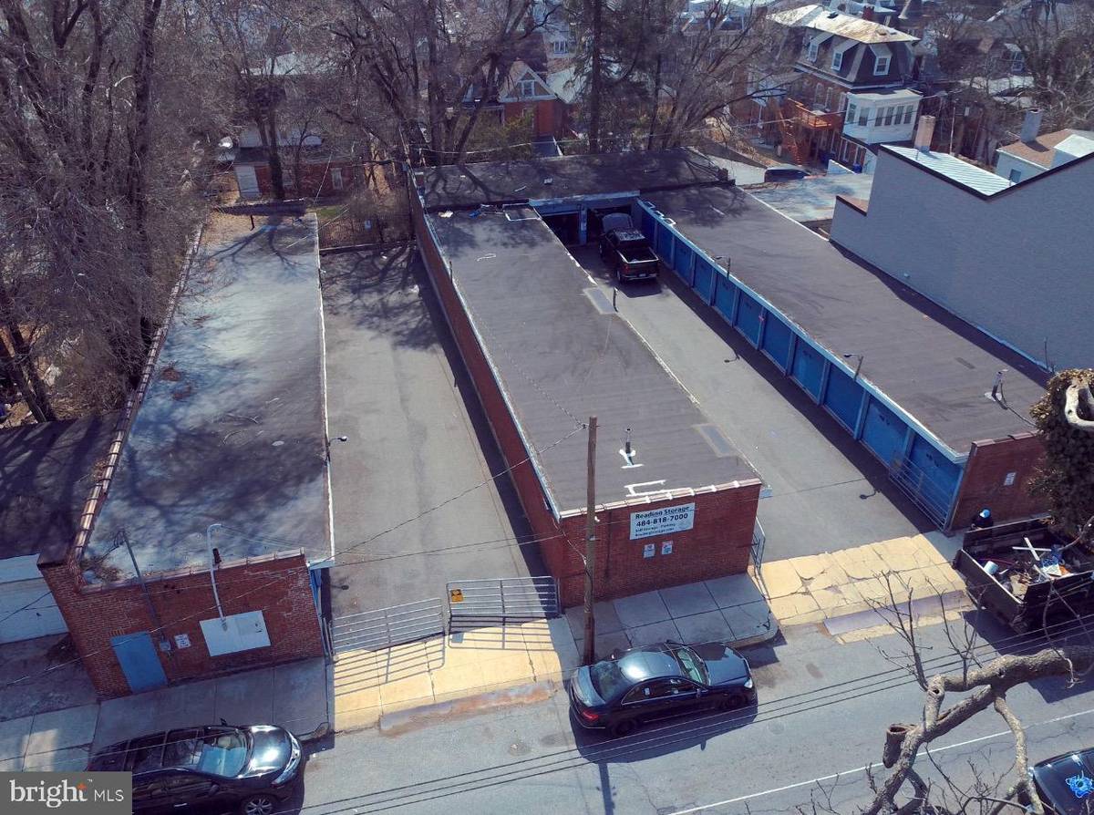 Reading, PA 19602,1536 HAAK ST