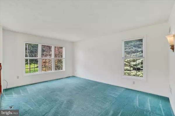 York, PA 17408,2222 LOUCKS RD