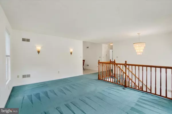 York, PA 17408,2222 LOUCKS RD
