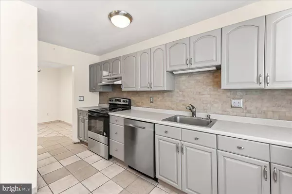 West Chester, PA 19380,529 W MARSHALL ST