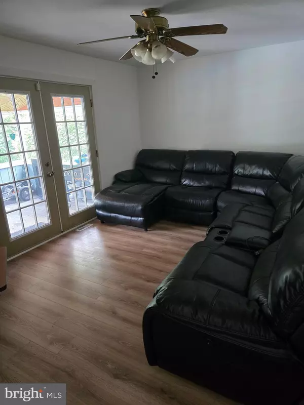 New Castle, DE 19720,338 OREGON AVE