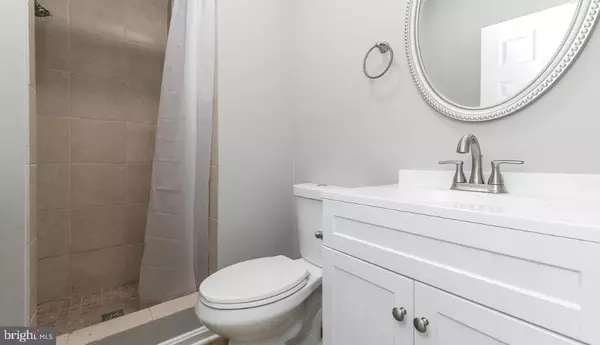 Baltimore, MD 21205,626 N KENWOOD AVE