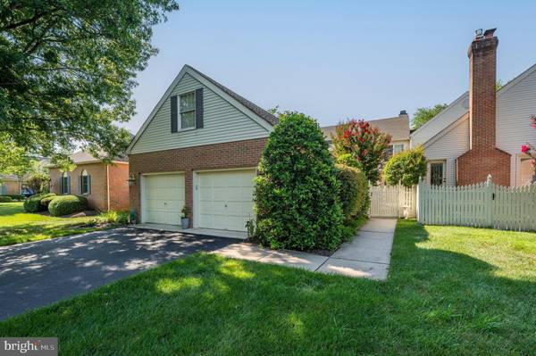 Moorestown, NJ 08057,453 WINDROW CLUSTERS DR