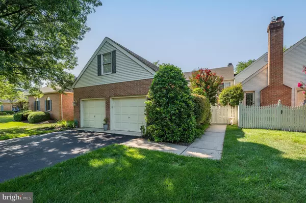 Moorestown, NJ 08057,453 WINDROW CLUSTERS DR