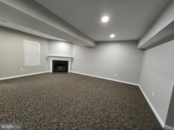 Clifton, VA 20124,13534 GRAY BILL CT