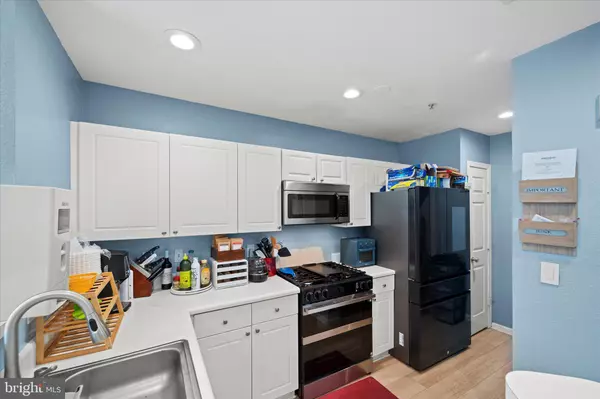 Fairfax, VA 22033,12892 FAIR BRIAR LN