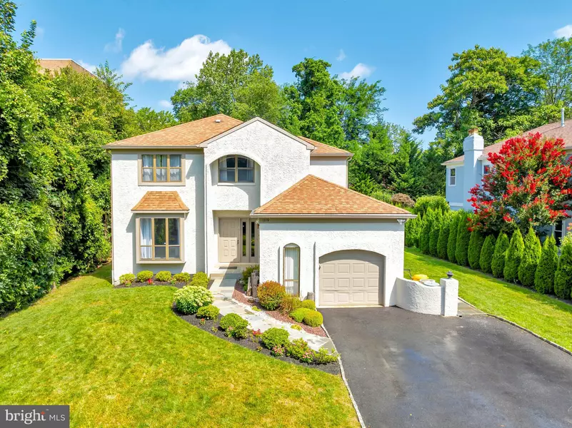 1119 W OLD WYNNEWOOD RD, Wynnewood, PA 19096
