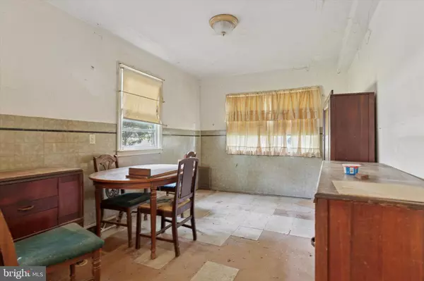 Collegeville, PA 19426,5 HENRY AVE