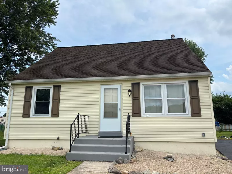 4 SAINT PATS CIR, Elkton, MD 21921