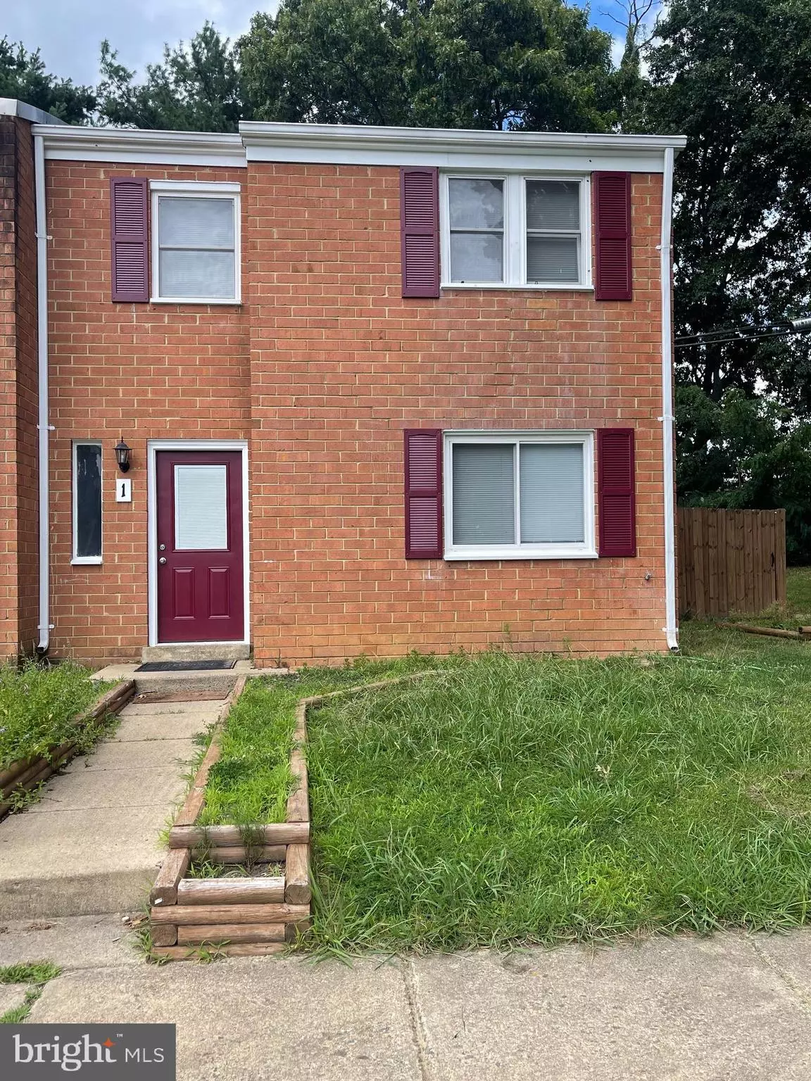 Stafford, VA 22554,1 OAK DR