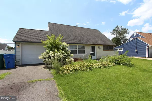 41 JEWEL LN, Levittown, PA 19055