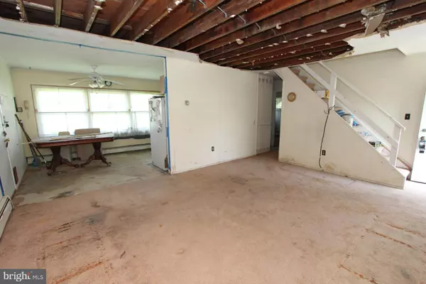 Levittown, PA 19055,41 JEWEL LN
