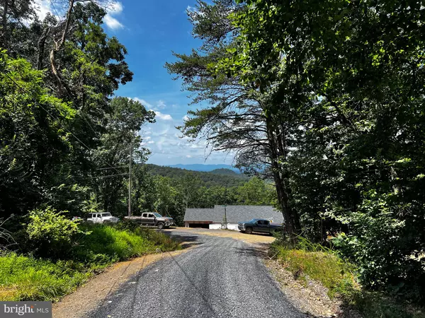 Front Royal, VA 22630,MARKHAM FARM RD