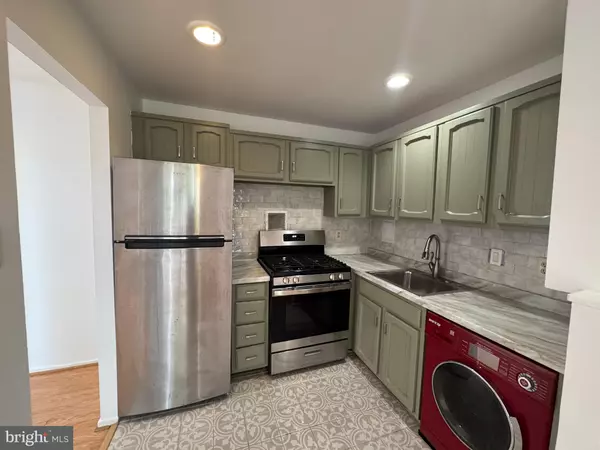 Rockville, MD 20852,160 TALBOTT ST #205