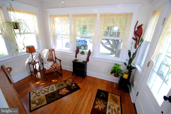 Delanco, NJ 08075,317 MAPLE AVE