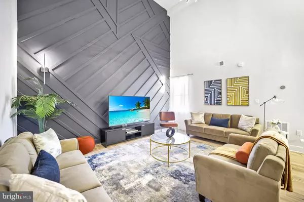 Washington, DC 20020,1621 T ST SE #8