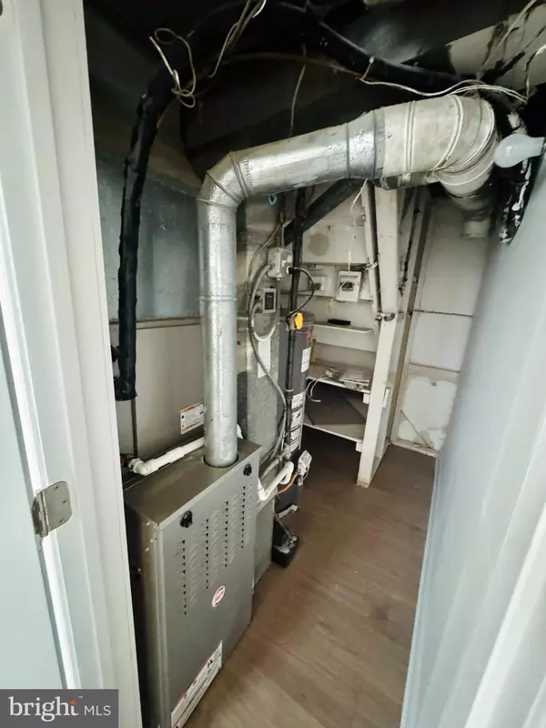 Philadelphia, PA 19115,9759 CLARK ST