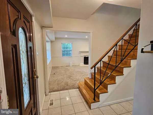 Bowie, MD 20716,1104 PENNYPACKER LN
