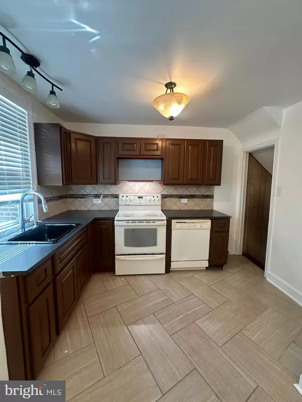 Philadelphia, PA 19124,3903 CLARIDGE ST