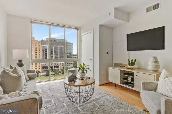 Washington, DC 20003,1000 NEW JERSEY AVE SE #914