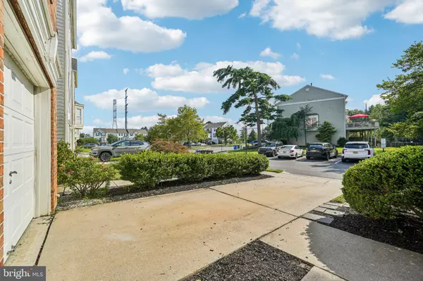 Delran, NJ 08075,1 WINTERBERRY PL