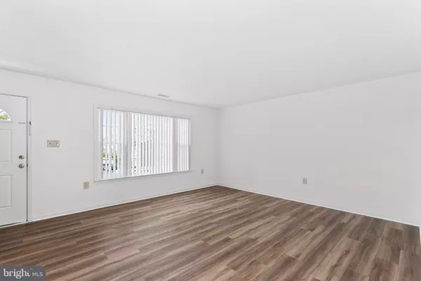 Winchester, VA 22602,128 PARKSIDE DR