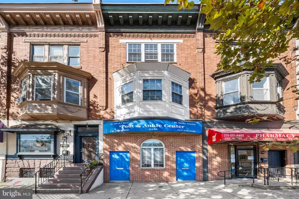 2428 S BROAD ST, Philadelphia, PA 19145