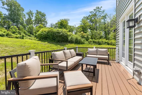 Media, PA 19063,331 W PONDS EDGE DR