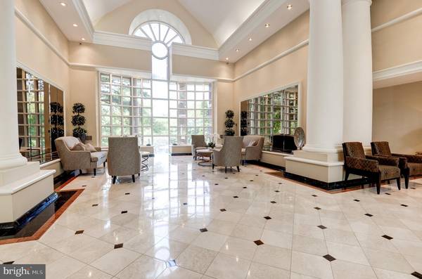 North Bethesda, MD 20852,5800 NICHOLSON LN #1104