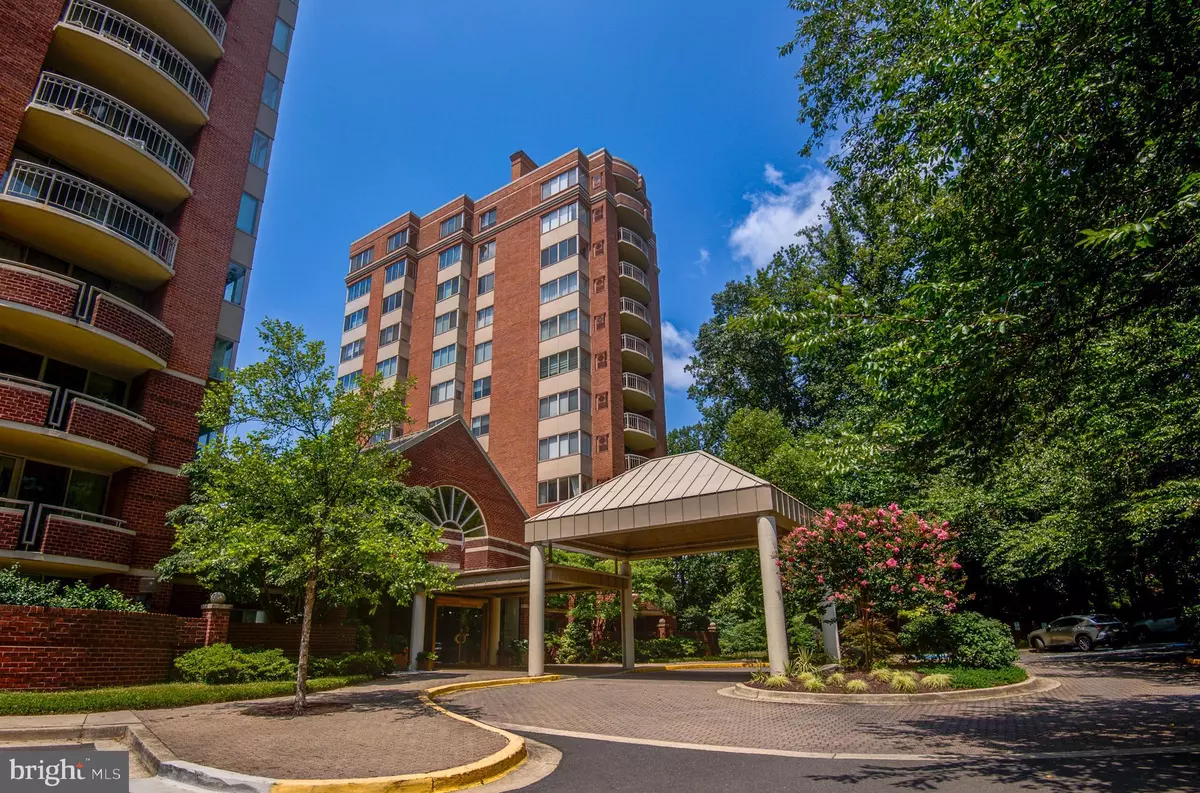 North Bethesda, MD 20852,5800 NICHOLSON LN #1104